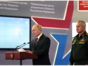 Vladimir Putin ordonă trimiterea trupelor militare în Lugansk şi Donețk