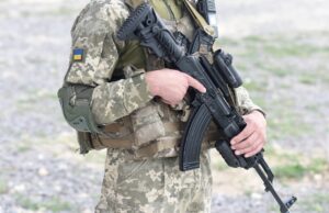 ULTIMĂ ORĂ Preşedintele Ucrainei a introdus legea marţială în toate teritoriile Ucrainei –