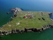 Armata rusă a ocupat ”Insula Șerpilor”, care se află la 45 km de România!