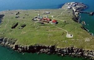 Ultimele cuvinte ale celor 13 militari care au apărat Insula Șerpilor: ”Navă de război rusă, du-te dracului!”