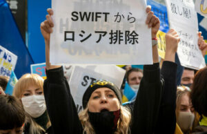 Bănci ruseşti excluse din sistemul SWIFT. Activele oligarhilor, blocate