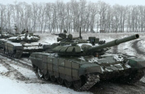 CNN: O coloană enormă de tancuri rusești se îndreaptă spre orașul ucrainean Harkov