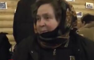 Doi bunici, despărţire în lacrimi de copii şi nepoţi, în vamă, înainte de a se întoarce în Kiev: „Noi suntem bătrâni”