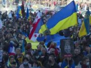 Peste 5.000 de ruși au fost arestați pentru că au ieșit în stradă să ceară încetarea războiului