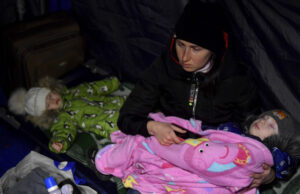 „Este foarte dureros. Sper la ce e mai bun. Doar la ce e mai bun pentru că au rămas apropiații și … mama, tata, țineți-vă!”