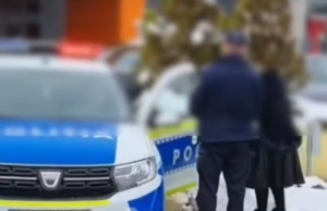 O femeie a primit 4 amenzi după ce a parcat pe un loc de handicap și s-a luat la ceartă cu polițiștii