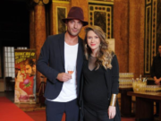 Adela Popescu, din nou gravidă? A publicat o imagine cu Radu Vâlcan și a stârnit reacții: „Noi trei, găsiți intrusul!” – >>