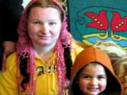 O româncă de 23 de ani a devenit cea mai tânără bunică din lume! A doborât recordul deţinut de o britanică