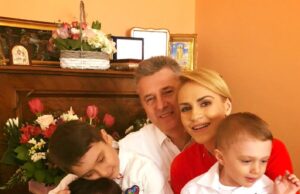 Cum arată astăzi mama Gabrielei Firea. La insistențele fiicei, în urmă cu peste 30 de ani, mama Gabrielei și-a părăsit soțul –»