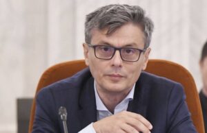 Virgil Popescu: „Ce s-a întâmplat în cursul zilei de ieri face parte dintr-un război hibrid care se petrece pe teritoriul României”