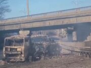 Imagini cu puternic impact emoțional surprinse în Harkov. O rachetă lansată de armata rusă a căzut în piața centrală din orașul ucrainean.