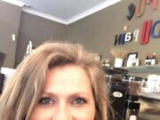 Mirela Vaida are probleme de sănătate! Vedeta, la un pas să rămână fără voce: “Nu știu ce pastile să mai iau!”