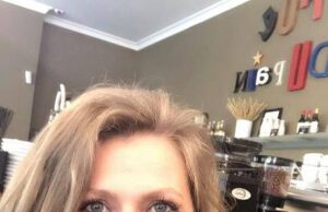 Mirela Vaida are probleme de sănătate! Vedeta, la un pas să rămână fără voce: “Nu știu ce pastile să mai iau!”