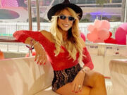 Ea e bunica pe care încearcă să o cucerească tineri de 20-30 de ani. Andrea Sunshine are un regim draconic de sport și alimentație –