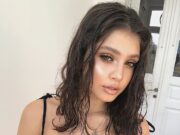 Câte clase are Elena Chiriac de la Survivor, de fapt. De ce a abandonat școala, din cauza notelor mici la Purtare