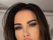 Oana Zăvoranu, anunț surprinzător în plin război: „Cel mai nou membru al familiei noastre a venit din Rusia” –»