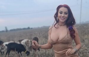 Cat costa o partida de amor cu Larisa Dragulescu! A recunoscut ca practica cea mai veche meserie din lume –––>