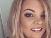 Si-a setat acest selfie ca poza de profil pe Facebook, dar s-a umplut de nervi cand a vazut ce comentariu i-a lasat bunica ei! Uite ce a scris batrana, a facut-o de ras! –>