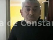 Caz șocant în Constanța! Un bărbat doarme cu soția moartă în casă, deoarece nu are bani de înmormântare: ”Deja miroase, mă cert cu vecinii”