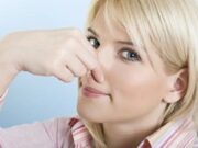 Bolile au miros diferit. Diabetul miroase ca acetona, cancerul la ficat miroase ca..