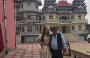 Asta da aroganţă! 😮 Cel mai bogat rrom din Hunedoara și-a pus în curte gresie din cea mai fină, gardurile sunt poleite cu aur, iar fațada este din marmură albă –»