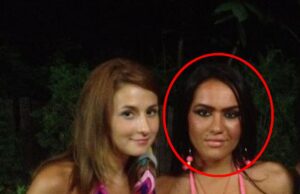 Aici e greu de recunoscut, însă astăzi se consideră o adevărată divă și nimeni nu îi mai ajunge la nas –»