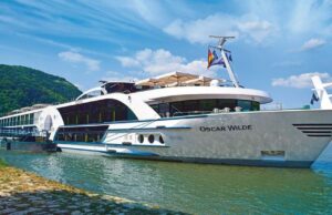 O tânără a fost abuzată pe un iaht plin de refugiaţi. Ce s-a întâmplat cu cei doi bărbaţi acuzaţi de viol