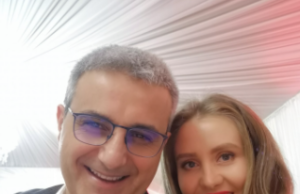 Ea e soția cu 14 ani mai tânără a lui Robert Turcescu! Câți bani a câștigat anul trecut!