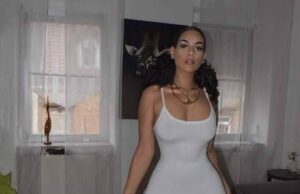 La O Școală În Cluj , Învățătoarea De La Clasa A 2-A , Vine După Pauza Mare Și Îi Întreabă Pe Copii: