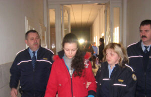 Promisiunea făcută de studenta criminală de la Medicină judecătorului care a pus-o în libertate! Carmen Bejan: „Am avut o 😮” Ce s-a întâmplat, de fapt, după gratii –»