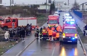 Șase persoane, între care 4 copii, găsite moarte într-o casă mistuită de incendiu