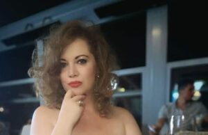 Oana Lis și-a scos iar bustul la defilare 😳 În ce ipostază de infarct s-a pozat și pe cine vrea să atragă –»