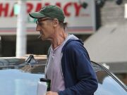 Liam Neeson este de nerecunoscut! Actorul s-a transformat total