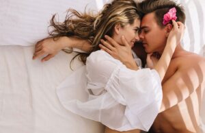 Fantezii intime: la ce visează femeile şi bărbaţii, dar nu recunosc