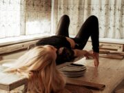 BANCUL ZILEI – Partidă matinală pe masa din bucătărie