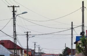 Scandal pe o stradă din Craiova. Un bărbat a ajuns la spital