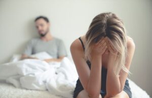 Închisoare pentru o româncă din Spania pentru că i-a încălcat intimitatea amantei soţului ei