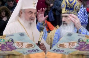 De-a dreptul incredibil! Câți bani au primit, pe luna martie, ÎPS Teodosie și Patriarhul Daniel