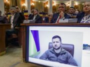 „Glorie României, glorie Ucrainei” Ce a cerut Zelenski României, în discursul susținut în Parlament