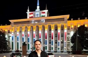 „I-am nășit pe toți. Eu am adus maneliștii la TV”. Dan Negru, dezvăluiri despre începuturile carierei