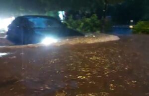 Rupere de nori la Craiova, bulevardele au fost inundate | Cod roşu de fenomene meteo extreme