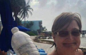 O turista a gasit o sticla de plastic pe o plaja, dar a ramas fara cuvinte atunci cand a descoperit ce se afla inauntru. Viata chiar bate filmul →