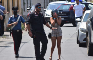 Fetiță de patru ani, ucisă de mama ei, în Italia. Femeia a susținut inițial că cea mică fusese răpită pentru răscumpărare