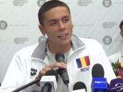 David Popovici, primele declarații după sosirea în România: ”Mulțumesc tuturor românilor care au stat cu sufletul la gură în fața ecranelor”