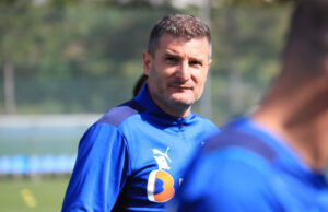 Concluzia lui Laszlo Balint după primul amical al Universității Craiova: „Mai avem mult de muncă”. Ce spune antrenorul despre primul transfer al echipei oltene