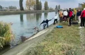 Copil din Bacău salvat de la înec de un tânăr. Copilul a fugit imediat după ce a fost scos din apă