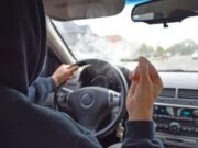 O craioveancă și fiul ei, prinși drogați la volan în aceeași noapte