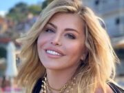 Loredana Groza, imagine incediară. Cum s-a fotografiat vedeta în dormitor