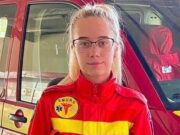 Îngerii de lângă noi. O voluntară SMURD a salvat un bărbat, cu ajutorul unei femei de pe stradă –