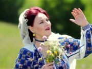 Drama vieții unei îndrăgite cântărețe de muzică populară: fratele artistei a fost găsit mort, după ce a fost aruncat într-un râu